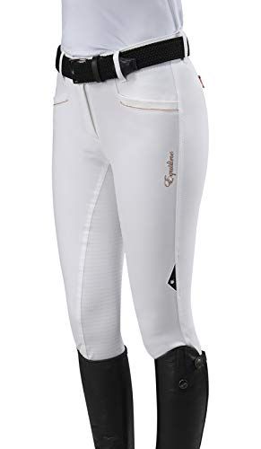 White Breeches, Horse Back Riding, Riding Outfits, Horseback Riding Outfits, Jumper Pants, Desired Reality, White Jumper, Riding Breeches, Riding Pants