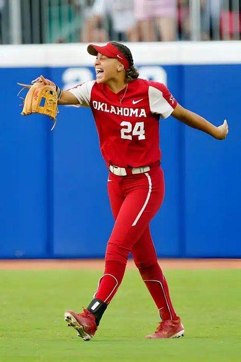 Jayda Coleman Parents, Age, Family, Boyfriend, Net worth Jayda Coleman, Oklahoma Softball, Oklahoma University, College World Series, Dream College, University Of Oklahoma, Student Athlete, Family Support, Just She