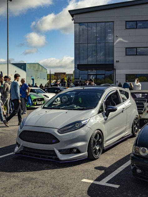 Ford Fiesta ST at Cars & Coffee HQ during the Supercharged event in April Ford Fiesta St, Cars And Coffee, Dream Garage, Made In Heaven, Alloy Wheel, Pay Attention, Cool Cars, Dream Cars, Motorsport