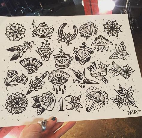 Flash Art Tattoos, Horse Shoe Tattoo, Tattoo Filler, 13 Tattoos, Kunst Tattoos, Tattoo Old School, Traditional Tattoo Sleeve, Tattoos Geometric, Old School Tattoo Designs