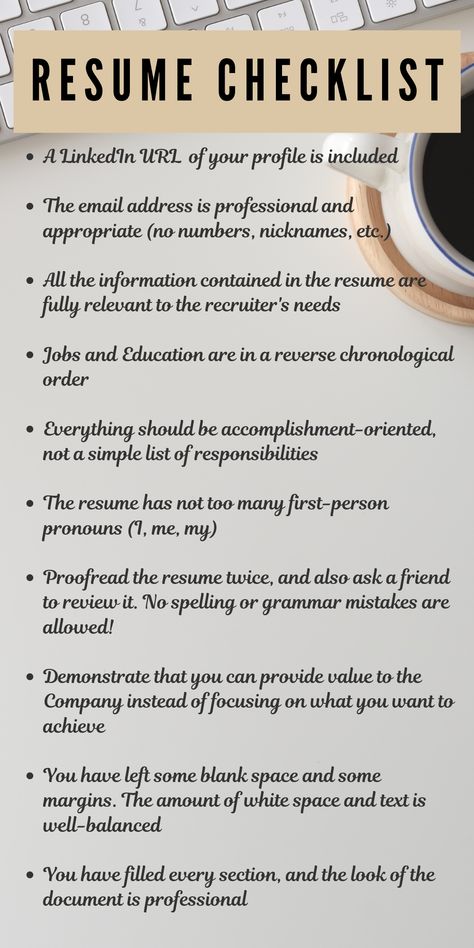 Great resume checklist to use before sending the application. Save it to find it whenever you need a list do double check your resume. #tips #resume #career #business Resume Tips 2024, Cv Help, It Resume, Resume Checklist, Teaching Resume, Resume References, Job Interview Advice, Job Hunting Tips, Job Applications