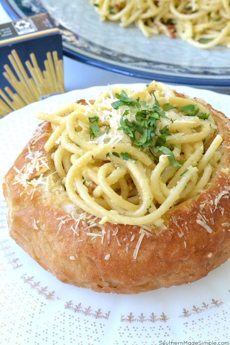 Bucatini Carbonara Stuffed Garlic Crusted Bread Bowls Pasta Bread Bowl, Spaghetti Bread, Health Dinner, Best Pasta Recipes, Pasta Lover, Bread Bowls, Spaghetti Recipes, Health Dinner Recipes, Pasta Bowls