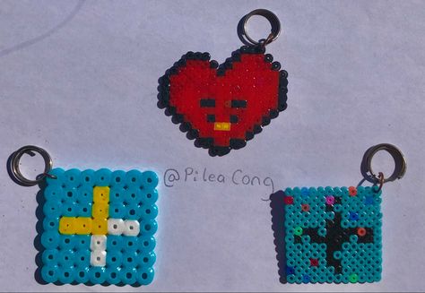 Txt Perler Beads, Txt Pixel Art, Bts Diy, Melty Bead Designs, Perler Designs, Easy Perler Bead Patterns, Hamma Beads, Melty Beads, Fuse Beads