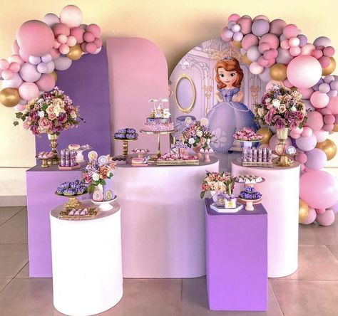 Sofia The First Decoration Ideas, Sophia The First Birthday Party Ideas, Princess Sofia Birthday Party Ideas, Sofia The First Birthday Cake, Princess Sofia Birthday, Sofia The First Birthday Party, Princesa Sophia, Birthday Theme Decoration, Princess Birthday Party Decorations