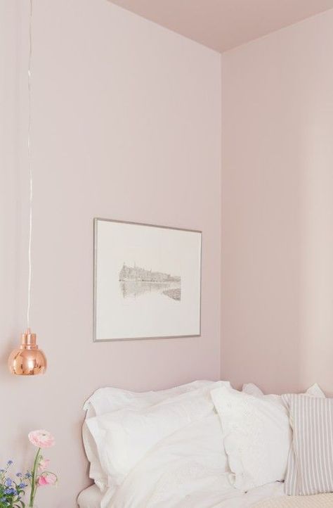 pink interior Pink Bedroom Walls, Murs Roses, Hiasan Bilik, Pink Bedrooms, Interior Painting, Design Seeds, Design Del Prodotto, Pink Interior, Pink Bedroom