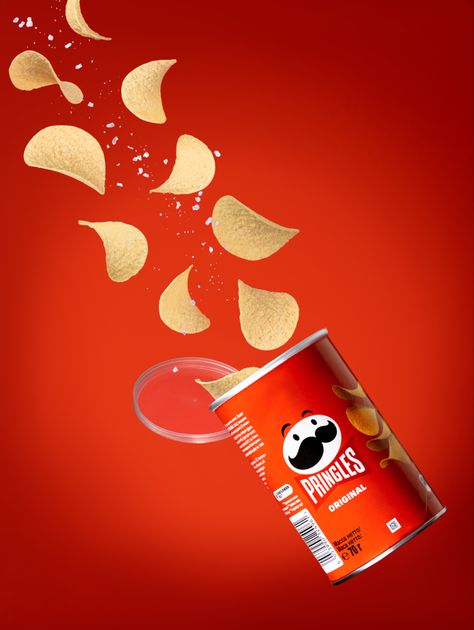 Pringles Advertising, Pringles Photography, Chips Ads, Drawing Group, Copy Writing, Eyelash Logo, Food Photoshoot, Shadow Photography, Product Catalogue