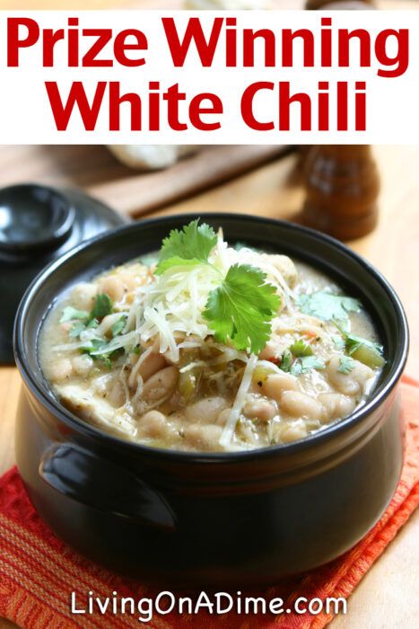 Best Chili Ever, Living On A Dime, White Chili Recipe, Rotisserie Chicken Recipes Leftover, Chili Easy, Chili Cookoff, The Best Chili, Chicken Chili Crockpot, White Bean Chili