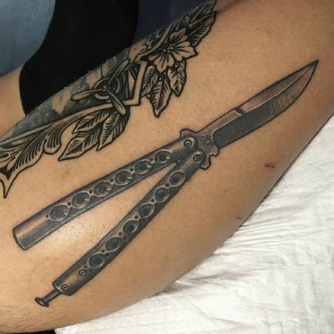 Balisong Tattoo, Butterfly Knife Tattoo, Hip Hop Tattoo, Knife Tattoo, Owl Wallpaper, Butterfly Knife, Hand Tattoos For Guys, American Traditional Tattoo, American Traditional