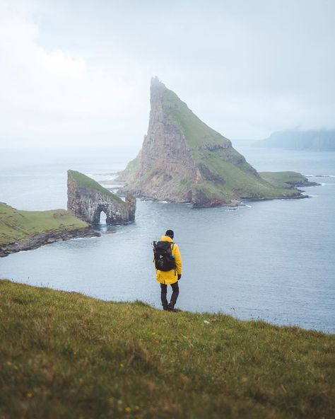 Roman Huber - Photo & Film on Instagram: “🇫🇴 Moody morning with the squad ☁️💚 . . #visitfaroeislands #atlanticairways #faroeislands #bergpic #roam #iceland #earthoutdoors…” Untouched Nature, Nature Destinations, Enjoy The Silence, Nature Music, Black Leaves, Outdoor Lover, Cover Iphone, Iceland Travel, Faroe Islands