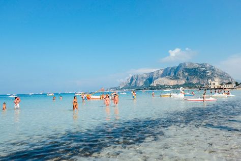 Mondello Beach: How to Visit the Stunning Sea in Sicily Mondello Sicily, Beach Sicily, Mondello Beach, Italian Beach, Visit Sicily, Sicily Travel, Explore Italy, Verona Italy, Venice Travel