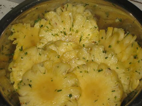 Pineapple Chow from Trinidad Pineapple Chow, Chow Chow Recipe, Mauritius Food, Trinidad Recipes, Trini Food, Smoothie Diet Plans, Little Kitchen, Healthy Food Choices, Thursday Night