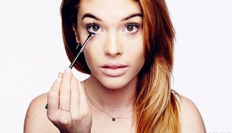 How to Put Mascara on Lower Eyelashes | Beauty | PureWow National Make Eyes Look Rounder, How To Make Your Eyes Look Bigger, Make Eyes Bigger, Make Your Eyes Look Bigger, Bigger Eyes, Eyes Look Bigger, Small Eyes, Deep Set Eyes, Simple Makeup Tips