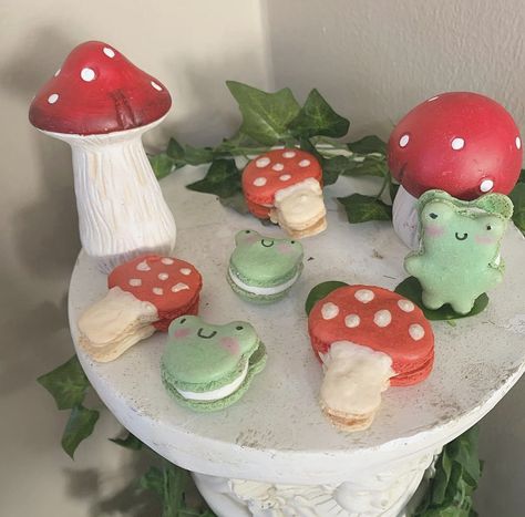 #frog #frogaesthetic #macaroon #frogmacaroon #mushroommacaroom Frog Food, Fairy Picnic, Frog And Mushroom, Cute Baking, Any Question, Cute Birthday Cakes, Cute Desserts, First Video, Cake Cake