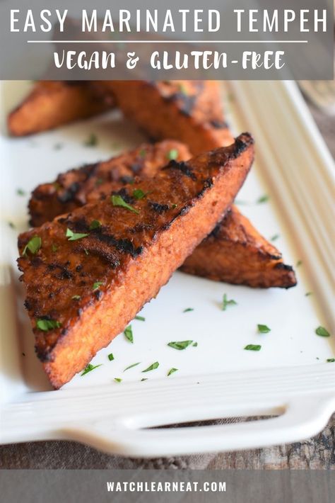 Grilled Tempeh, Tempeh Marinade, Vegan Grilling Recipes, How To Cook Tempeh, Marinated Tempeh, Baked Tempeh, Vegan Meatloaf, Luminox Watches, Tempeh Recipes