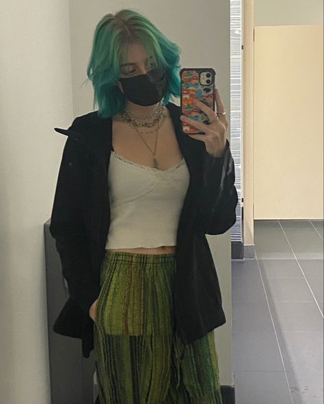 Lgbtq Outfit, Queer Style, Queer Fashion, Cold Outfits, Back To School Outfits, School Outfit, School Outfits, Blue Hair, Tulle Skirt