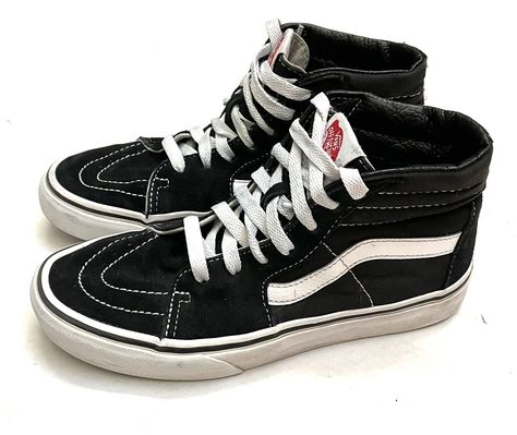 VANS OFF THE WALL Old Skool 3.5 Black White High Top Skateboard Shoes Youth. Great condition Smoke free home Emo Shoes, Vans Old School, Vans High, Old School Vans, Skateboarding Shoes, White High Tops, Cool Vans, Skateboard Shoes, Black Vans