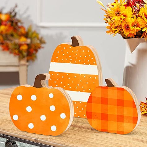 Halloween Wood Pumpkins Painted, Wooden Pumpkins Target, Painted Pumpkin Wood Cutouts, Paint Wooden Pumpkin, Paint Wooden Pumpkins Ideas, Wooden Pumkin Decoration Ideas, Painted Wooden Pumpkins Fall Crafts, Painted Wooden Pumpkin Ideas, Pumpkin Painting On Wood