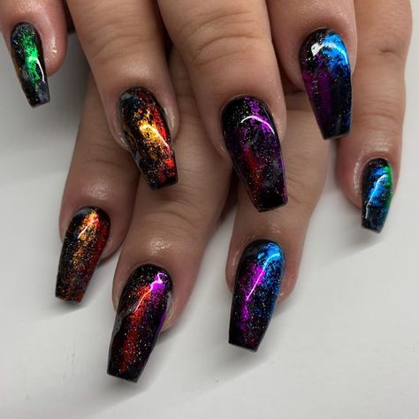 Rainbow Foil Nails, Dark Rainbow Nails, Nail Foil Designs Ideas, Random Nails, Nails Styles, Rainbow Nails Design, Blue Chrome, Elegant Nail Art, Goth Nails