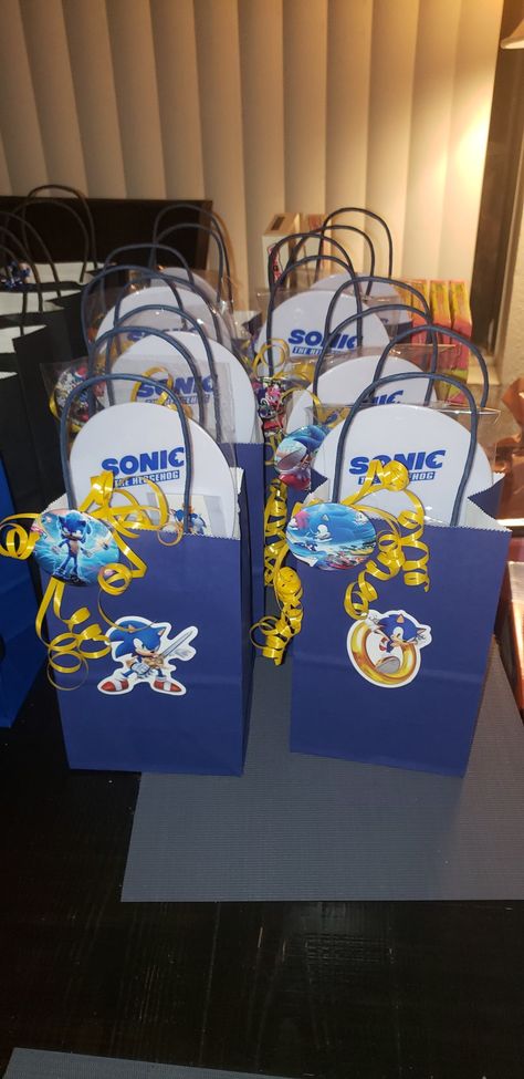 Sonic Loot Bag Ideas, Sonic The Hedgehog Birthday Party Gift Bags, Sonic Birthday Goodie Bags, Sonic Favor Bags, Sonic Party Bag Ideas, Sonic Gift Bags, Sonic Birthday Party Favors, Sonic The Hedgehog Birthday Party Favors, Sonic Candy Bags