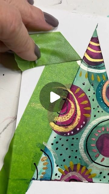 11K likes, 172 comments - superdoodlegirl on November 24, 2023: "Love making little Christmas tree cards! It’s similar to the 6-grid, but you tape off a simple triangle and play with red, green, gold, and black! #artjournal #creativemeditation #mindfulness #watercolorsofinstagram #dailycreativity #christmascards". Fun Diy Christmas Cards, Christmas Tree Stamp Diy, Christmas Cards Christmas Tree, Textured Tree Art, Abstract Watercolor Christmas Cards, Simple Christmas Cards Watercolour, Making Christmas Cards Ideas, Diy Christmas Cards Handmade Watercolor, Watercolor Christmas Tree Cards