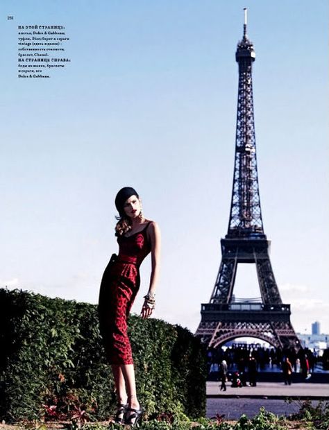 paaaris Eiffel Tower Fashion, Luxury Hotels Paris, Passion Photography, Isabeli Fontana, Landscape Model, I Love Paris, Paris Love, French Chic, Paris Street