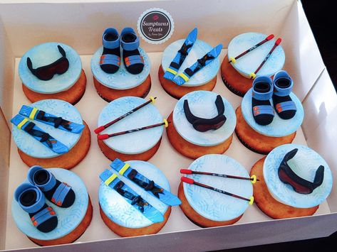 Ski Theme Birthday Cupcakes #skitheme #cupcaketoppers #cupcakestagram #wintersports #cupcakestoppers #wintertheme #cupcakedecorating #skis #skithemecupcakes #skipoles #skigoggles #skiboots #toppers #handmadecupcakes #fondantartist  www.instagram.com/sumptuoustreats Ski Cupcakes, Frat Party, Slalom Skiing, Ski Team, Team Party, Theme Birthday, Cup Cakes, Birthday Cupcakes, Fondant Cakes