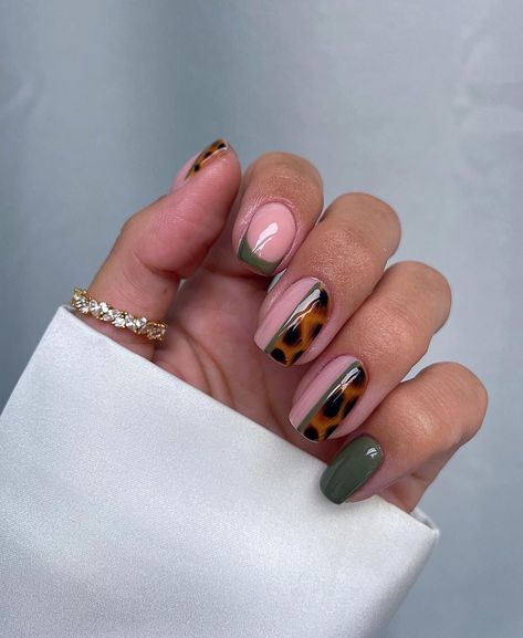 Brown Nail, Nail Designs Pictures, Cheetah Nails, November Nails, Green Nail Designs, October Nails, Nagel Tips, Christmas Gel Nails, Summery Nails