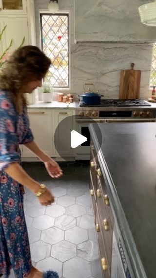 Sarah Robertson on Instagram: "We jammed all the pretty storage we could possibly fit into this #tudorwithatwistproject kitchen… and I know Marisol could still barely fit all her kitchen “acoutrement” , she made it work…we raised the island up onto 6” tall feet to give it a lighter feel, but the net result was slight loss in storage…we felt it was worth the trade off. These are the kinds of decisions you have to make, balancing function and aesthetics. 

Which is your favorite?

Design by us  @studiodearborn 

#kitchendesign#Kitchenremodel#shakeupyourstyle#kitcheninspiration#kitchenideas#kitchengoals#kitchenstyle#kitcheninspo#kitchenreno#kitchenlove#kitcheninterior#kitchendesigner#kitchencabinet#kitchencabinets#kitchendecor#kitchenrenovation#modernkitchen#modernkitchens#cottagekitchen#kitc Sarah Robertson, Island Cabinet, Trade Off, Kitchen Island Storage, Island Storage, Cabinet Inspiration, Kitchen Top, Lake House Kitchen, Pretty Storage