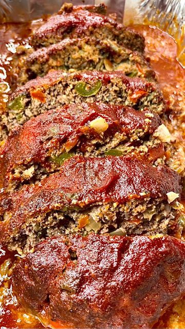 Soul Food Meatloaf, Recipe Meatloaf, Meatloaf Sauce, Classic Meatloaf, Soul Food Dinner, Meatloaf Recipes, Sunday Dinner, Meatloaf, Ketchup