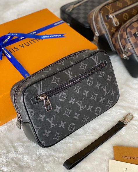 Louis Vuitton Bag Men, Chanel Handbags Classic, Accessories Inspiration, Street Wear Outfits, Decorating Videos, Cake Decorating Videos, Louis Vuitton Men, Daily Essentials, Vuitton Bag