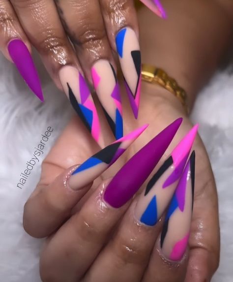 Magenta And Teal Nails, Pink Blue And Purple Nails Art Designs, Magenta And Blue Nails, Purple And Pink Nails Design, Pink Blue And Purple Nails, Bi Pride Nails Designs, Hot Pink And Purple Nails, Pink Purple Blue Nails, Bi Flag Nails