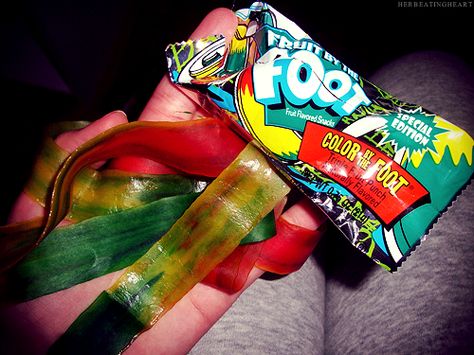 yumm :P Fruit By The Foot, Childhood Snacks, Old Cartoons, Childhood Toys, 90s Kids, Your Mom, Quotes For Kids, Cavities, Elementary School