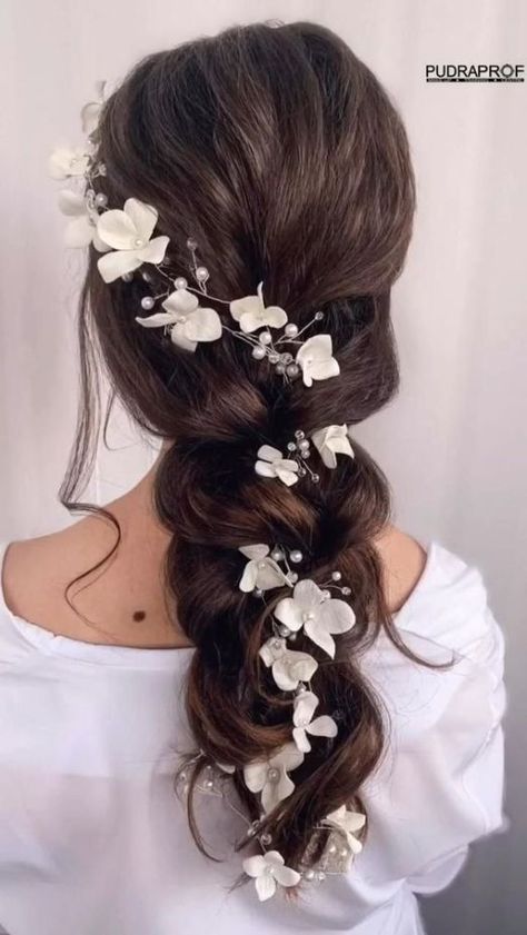 Long Hair Vine, Floral Hair Vine, Pearl Hair Vine, Extra Long Hair, Vine Wedding, Wedding Hair Inspiration, Bridal Hair Vine, Easy Hairstyles For Long Hair, Half Up Hair