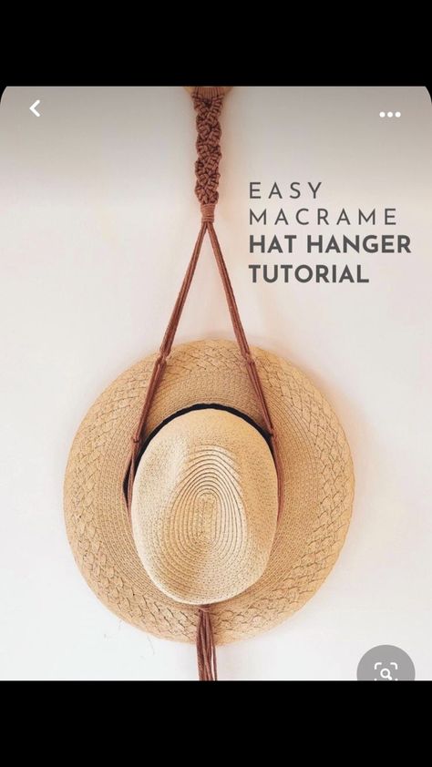 Diy Hat Hanger, Diy Hat Display, Hat Holders, Macrame Hat Hanger, Easy Diy Macrame, Macrame For Beginners, Hat Hangers, Macrame Hat, Macrame Creations