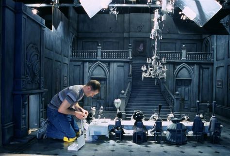 31 Incredibly Intimate Behind The Scenes Photos From Your Favorite Films Laika Studios, Tim Burton Corpse Bride, Tim Burton Films, Martin Parr, Tim Burton Movie, Marty Mcfly, I Love Cinema, Jamie Lee Curtis, John Travolta