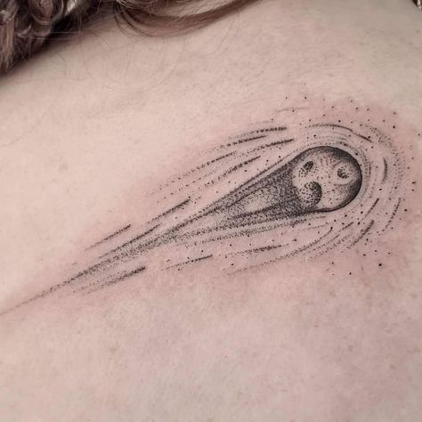 Cocktail Shaker Tattoo, Comet Tattoo, Gemini Sign Tattoo, Space Tattoo Sleeve, Outer Space Tattoos, Astronomy Tattoo, Totem Tattoo, Universe Tattoo, Planet Tattoos