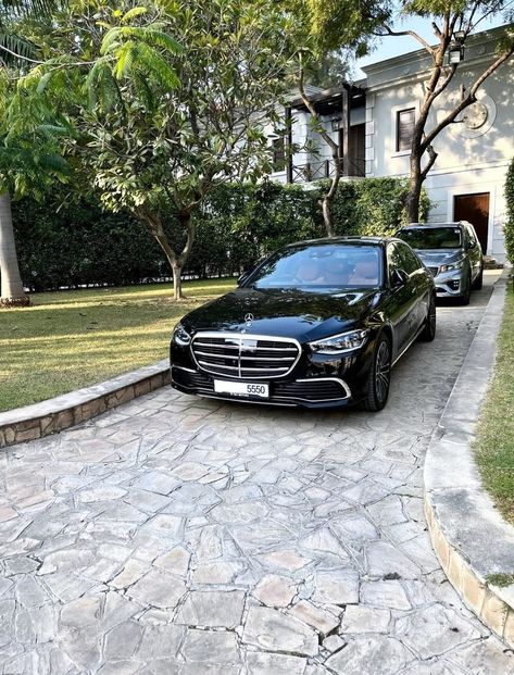 S450 Mercedes, New Mercedes Benz, New Mercedes, Benz S Class, Aesthetic Guys, S Class, Luxury Lifestyle, Luxury Cars, Mercedes Benz