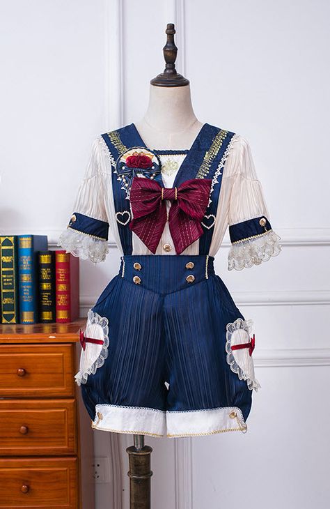 Ouji Aesthetic, Ouji Fashion Female, Ouji Fashion Drawing, Ouji Pajamas, Ouji Shorts, Frilly Shorts, Snow White Outfits, Magical Girl Outfit, Lolita Dress