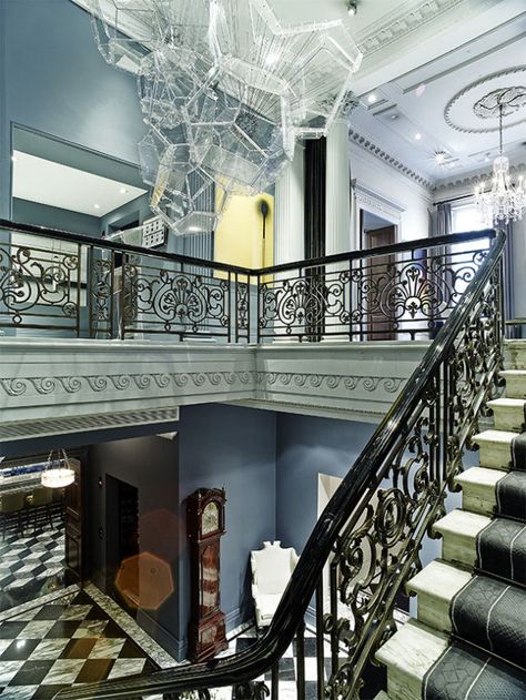 The Arts Club Arts Club London, Nice Houses, Soane Britain, Arts Club, Modern Rooms, Luxury Furniture Living Room, London Interior, London Clubs, Club Ideas