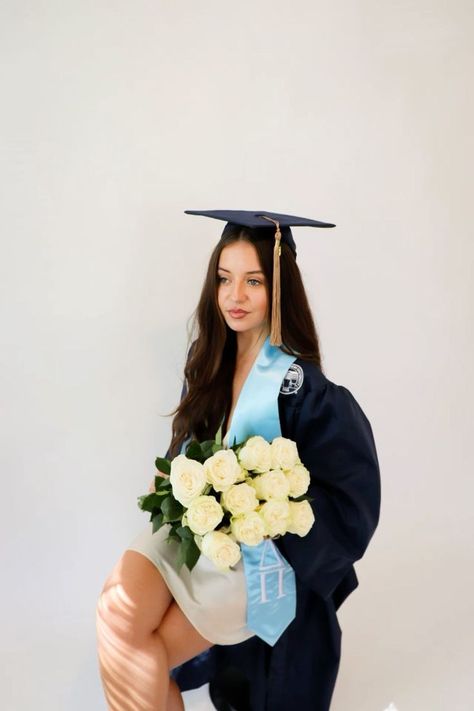 Graduation Pics With Flowers, Unique Nursing Graduation Pictures, Graduation Pictures Business Major, New Grad Nurse Photoshoot, College Graduation Photoshoot Ideas Fun, Ultrasound Graduation Party, Graduation Pictures Inspiration, Nursing Graduation Pictures With Kids, Garden Graduation Pictures