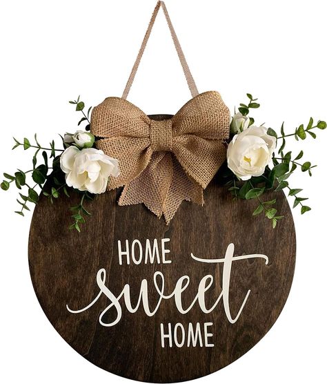 Welcome Door Signs, Door Signs Diy, Wooden Door Signs, Wooden Wreaths, Round Wood Sign, Farmhouse Porch, Thankful And Blessed, Outdoor Wall Decor, Wreath Decor