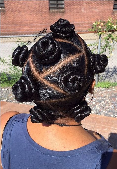 Fast And Easy Braids Quick Hairstyles Black, Bantu Knots With Braids Hairstyles, Nubian Knots Styles, Jumbo Bantu Knots, Bantu Knots With Curls, Bantu Knots With Braids, Nubian Knots, Unisex Hairstyles, Plait Styles