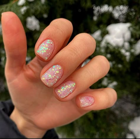 Glitter Nails Short, Confetti Nails, Milky Nails, Happy Nails, Gelish Nails, Minimal Nails, Soft Nails, Cute Gel Nails, Funky Nails