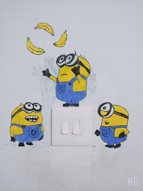 Minions💛💙 Switch Board Painting Wall Art, Creative Switch Board Art, Switchboard Painting Ideas, Cartoon Wall Painting Ideas, Switch Board Art Ideas, Minion Room Decor, Switchboard Painting, Switch Board Art, School Wall Art Ideas