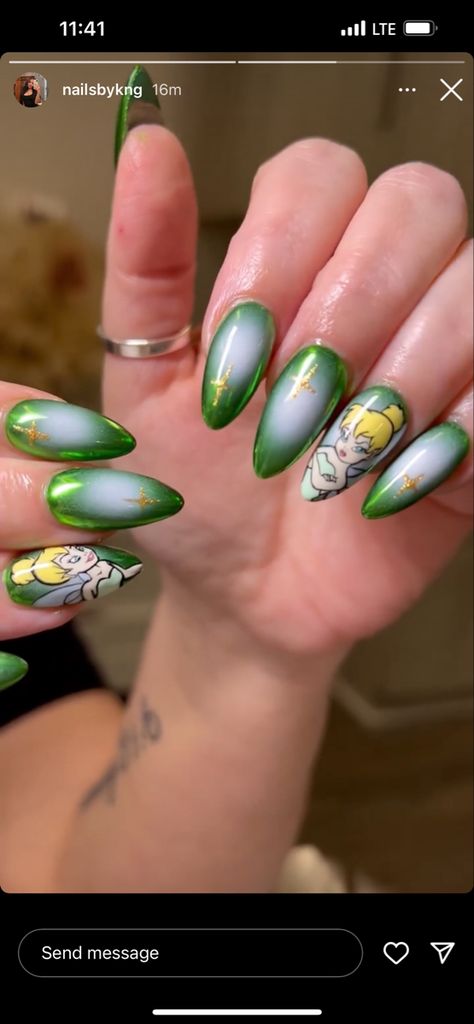 Tinker Bell Nail Art, Disney Tinkerbell Nails, Peter Pan Nail Art, Tinkerbell Nails Designs, Peter Pan Nails, Tinkerbell Nails, Movie Nails, Performance Ideas, Disneyland Nails