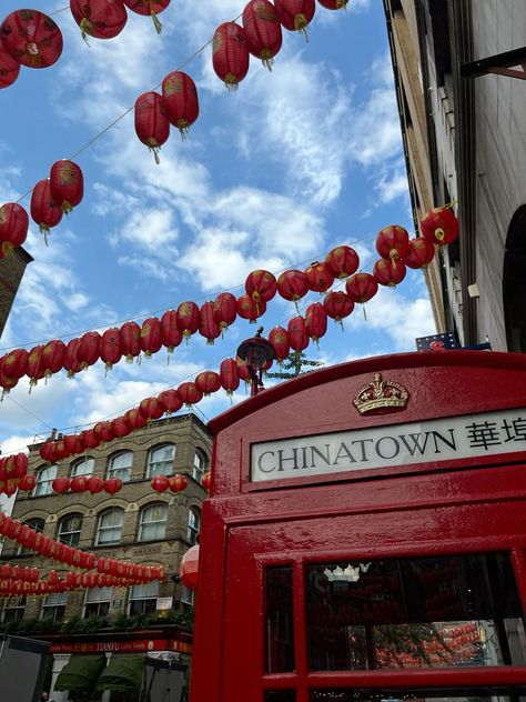 China Town London Aesthetic, London Chinatown Aesthetic, London Widget, London Aesthetic Places, China City Aesthetic, China Town Aesthetic, London Lifestyle Aesthetic, Chinatown Aesthetic, London Moodboard