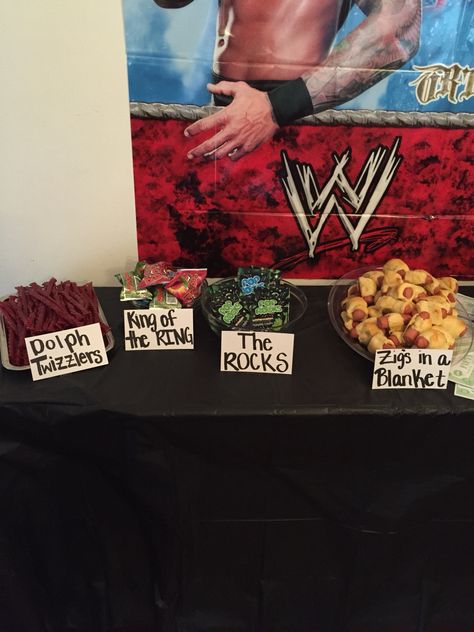 Wwf Birthday Party Ideas, Wwe Party Food, Wrestling Themed Party, Wwe Birthday Party Ideas Decoration, Wrestling Party Ideas, Wwe Party Ideas, Wrestling Birthday Party Ideas, Wrestlemania Party, Wwe Birthday Party Ideas