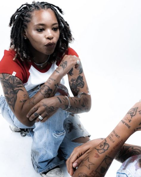 Kodie Shane Aesthetic, Shane Aesthetic, Kodie Shane, Fine Studs, I Love Being Black, Music Box, Beautiful Black Women, Celebrity Crush, Aesthetic Pictures