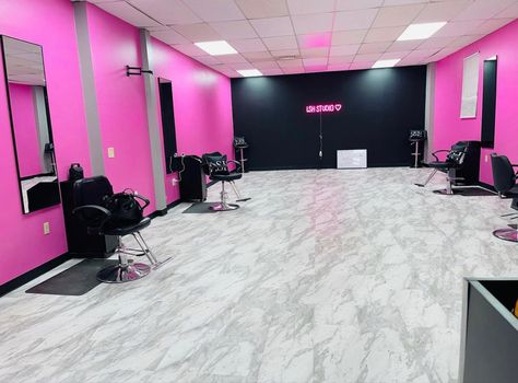 Black And Pink Salon, She Shed Hair Salon, Hair Suite, Saloon Ideas, Salon Goals, Small Hair Salon, Hair Room, Pink Salon, Black Hair Salons