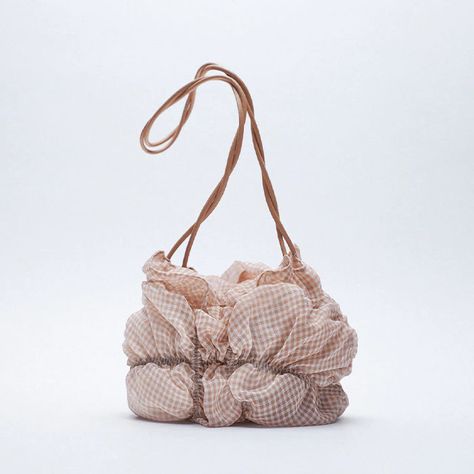 Zara Purse, Zara Mini, Spring Bags, Zara Bags, Zara Leather, Mini Crossbody Bag, Small Purse, Organza Bags, Chain Bags